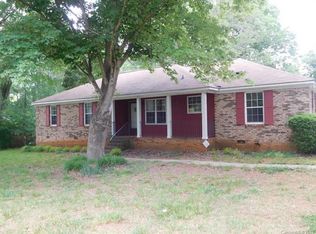 1700 Ford St, Charlotte, NC 28216