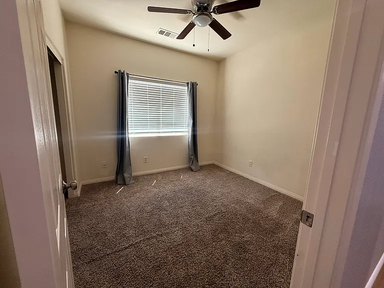 4121 W Avenue J6 — Photo 15