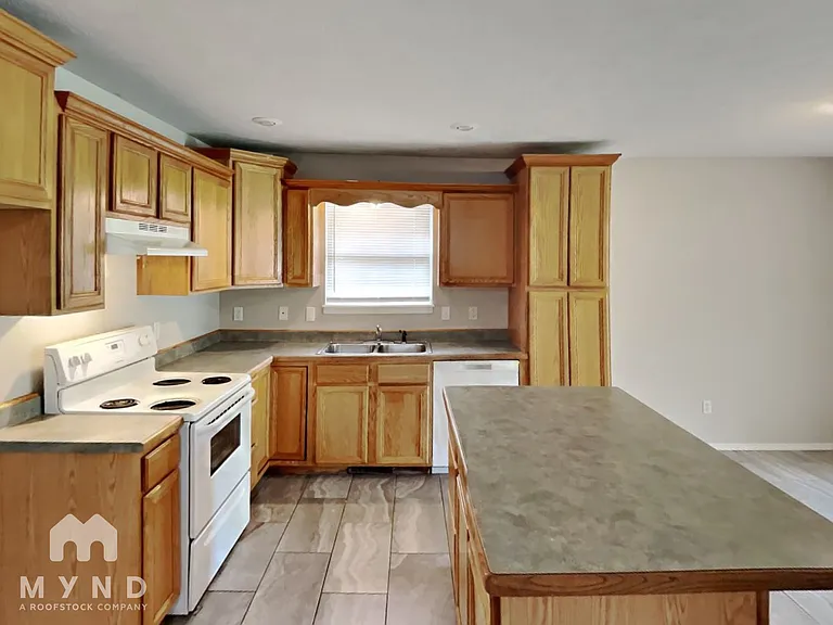 730 N Elder Ave — Photo 24