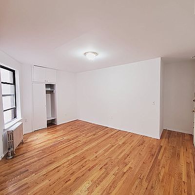 1st image of 517 W 212th St APT 1D