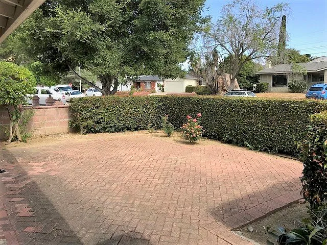 5 bed, 1474 sqft, $6,000 — Photo 2