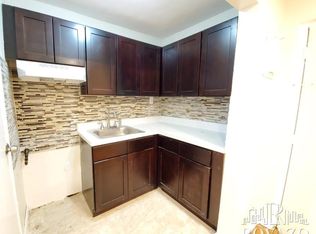 80 Grafton Ave APT B11, Newark, NJ 07104