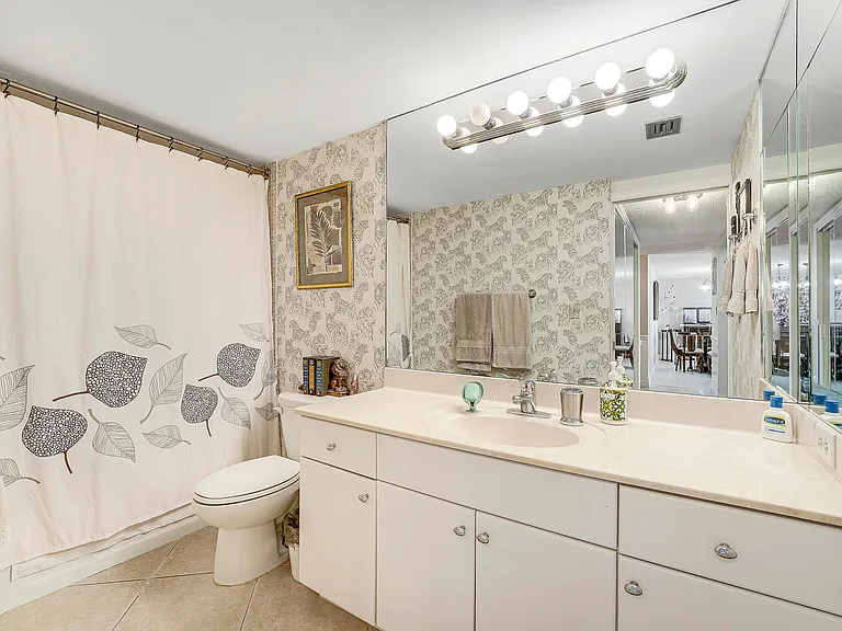 4200 N Ocean Dr #2-306 — Photo 18