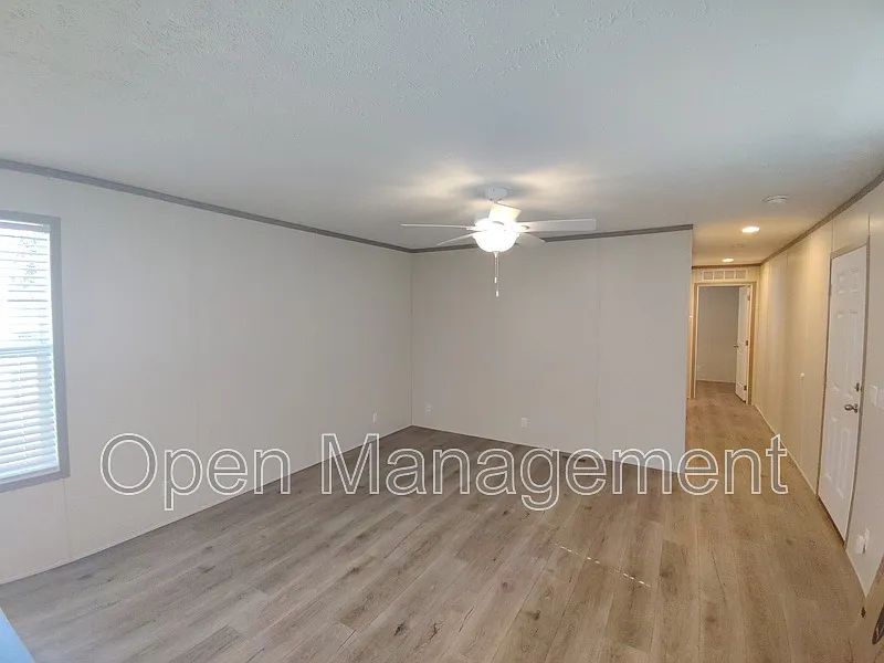 Scottsbluff Estates Mobile Home Community — Photo 4