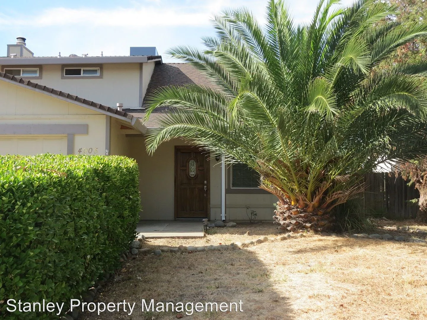 4905 Kingbird Way photo 1