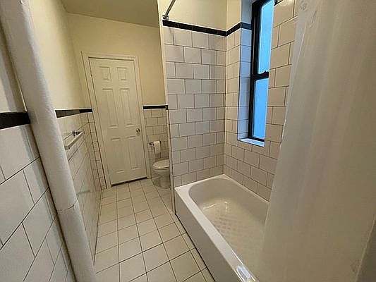 5th image of 309 W 55th St APT 5A