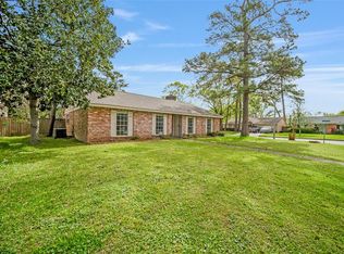 23102 Lestergate Dr, Spring, TX 77373