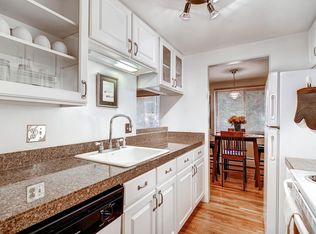 830 E 11th Ave APT 204, Denver, CO 80218