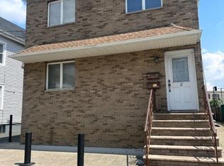 8 Salter Pl #2, Bloomfield, NJ 07003