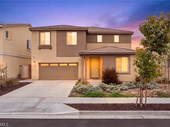 24287 Insignia Dr, Menifee, CA 92584