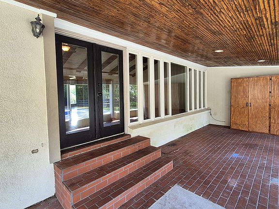 5th image of 104 Wall Dr