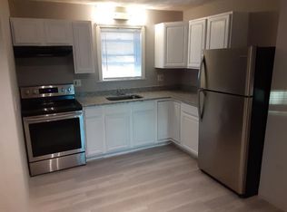 14 Endicott St FLOOR 1, Danvers, MA 01923