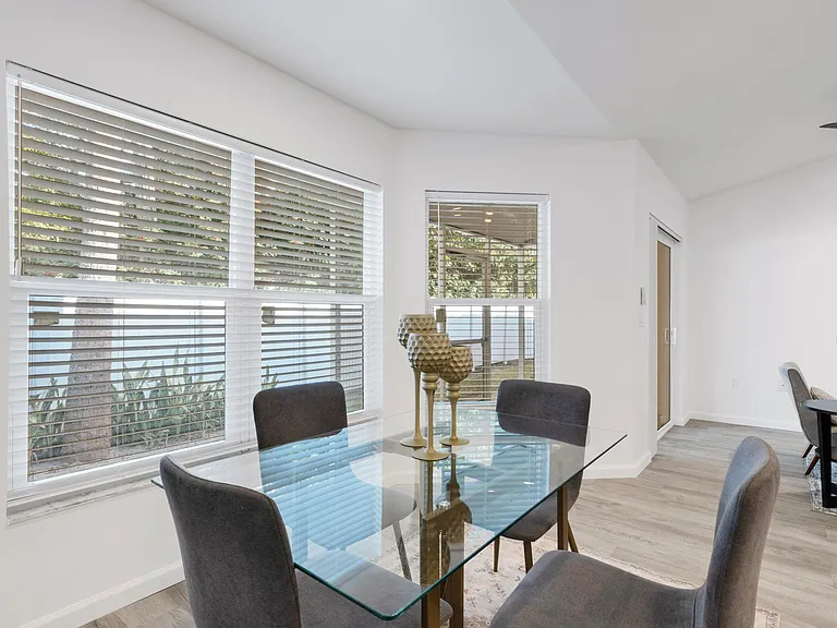 606 Marcus St #26 — Photo 14