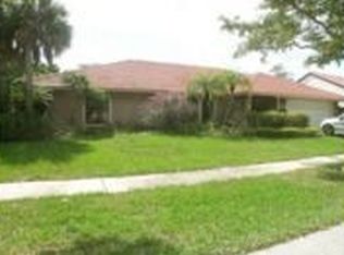 2748 NW 26th St, Boca Raton, FL 33434