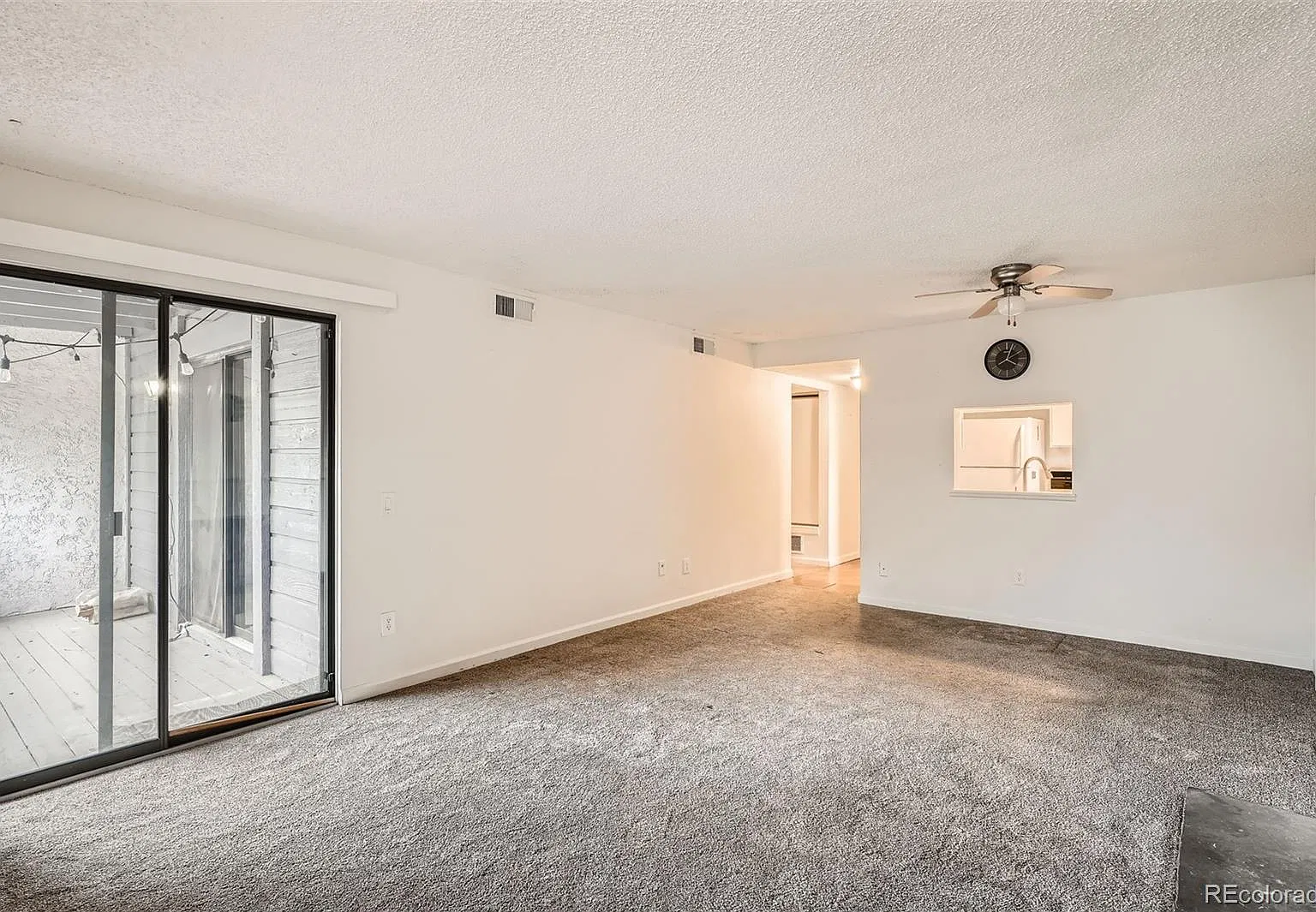 6420 S Dayton St — Photo 4