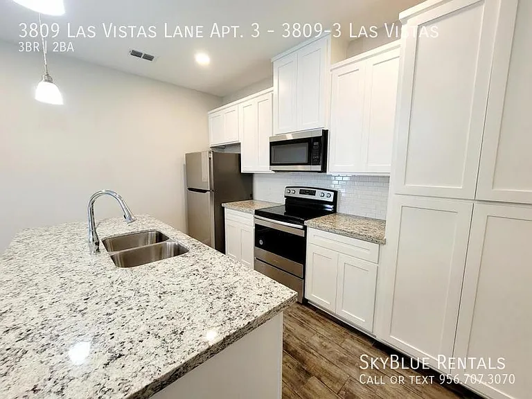 3809 Las Vistas Ln #3 — Photo 5