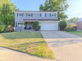 1886 Kingsway Ct, Cincinnati, OH 45230