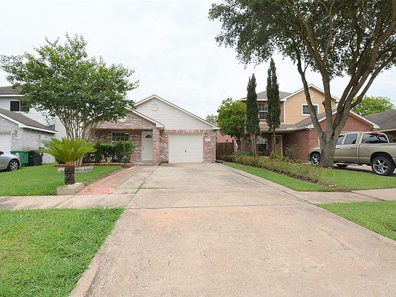 2nd image of 3202 Beran Dr
