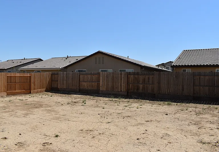 4624 Athena Dr — Photo 42