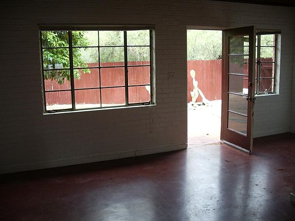 Living Room partial