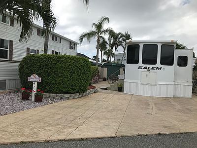 5th image of 425 Horizon Ln