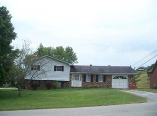 15 Dempsey Ln, London, KY 40741