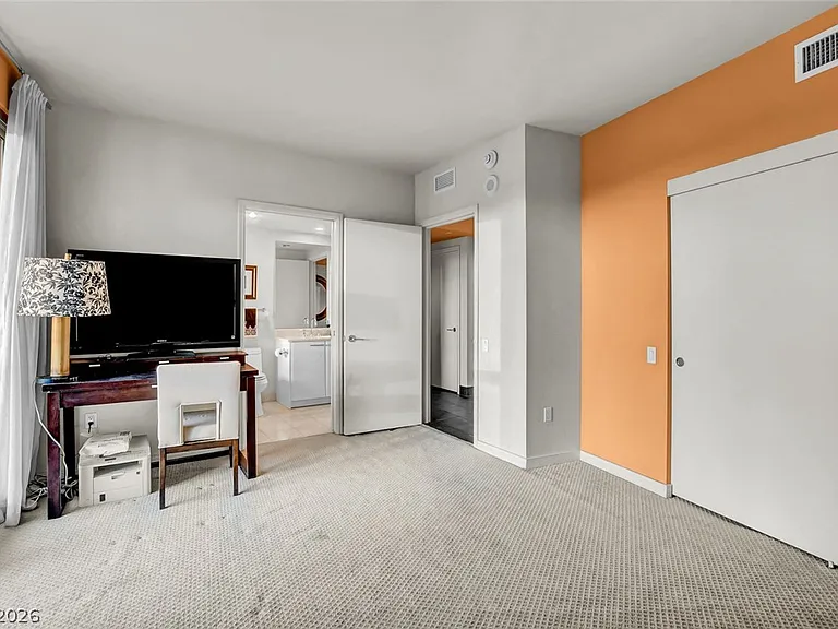 322 Karen Ave #2301 — Photo 17