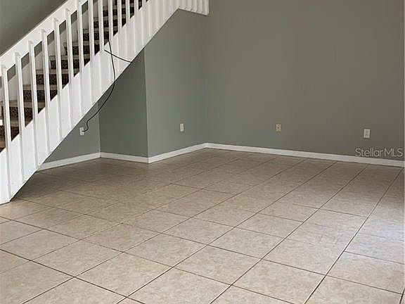 5th image of 660 Grenadine Ct #660