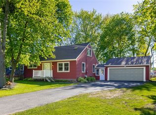 92 Coldwater Rd, Rochester, NY 14624