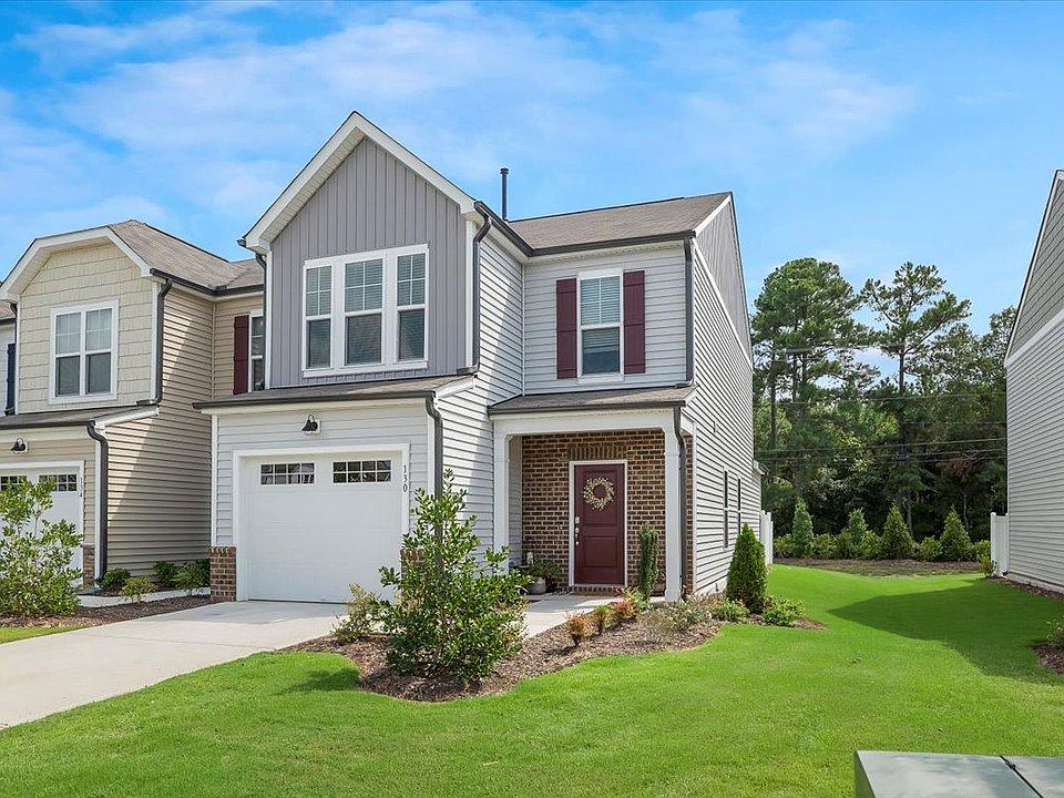 End unit with extra windows for more natural light
