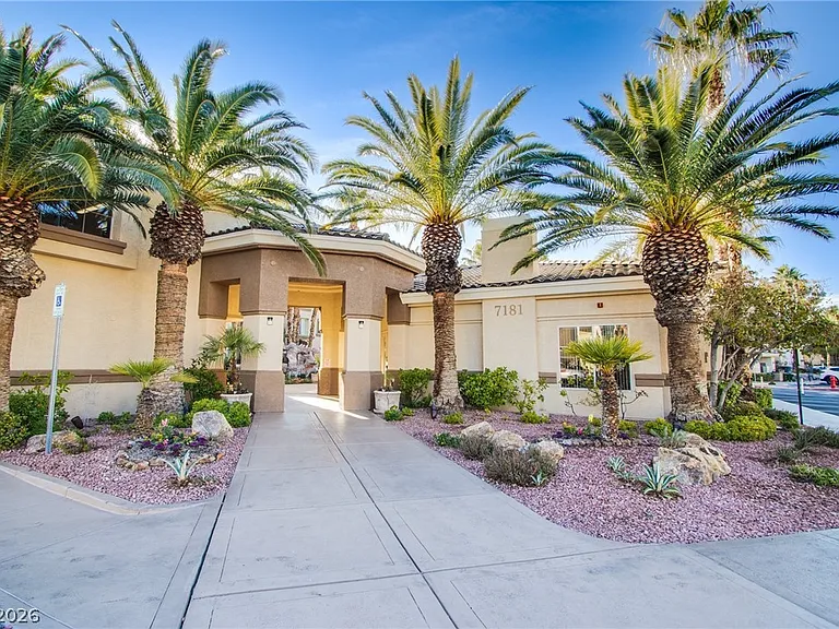 7163 S Durango Dr #209 — Photo 21