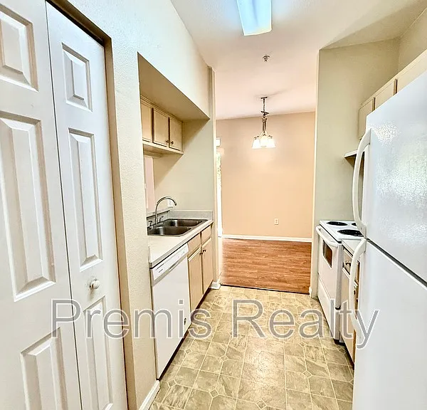 1226 S Missouri Ave #1002 — Photo 11