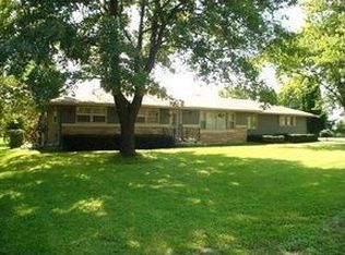 5982 Porter Rd, Rockford, IL 61101