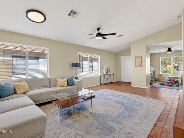 14911 W PORT ROYALE Lane, Surprise, AZ 85379