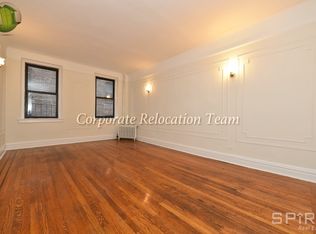 25-90 35th St #3A, Astoria, NY 11103