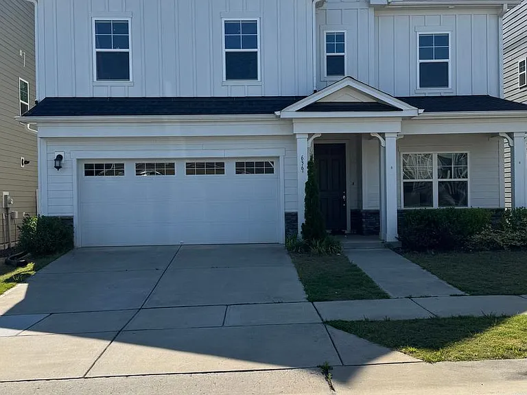 636 Cormiche Ln — Photo 1
