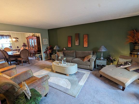3rd image of 6385 Kingoak Dr
