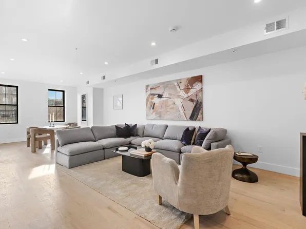 322 3rd Street image 5 of 25