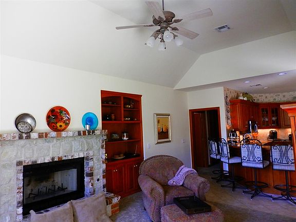 5th image of 3126 Willow Lake Ln