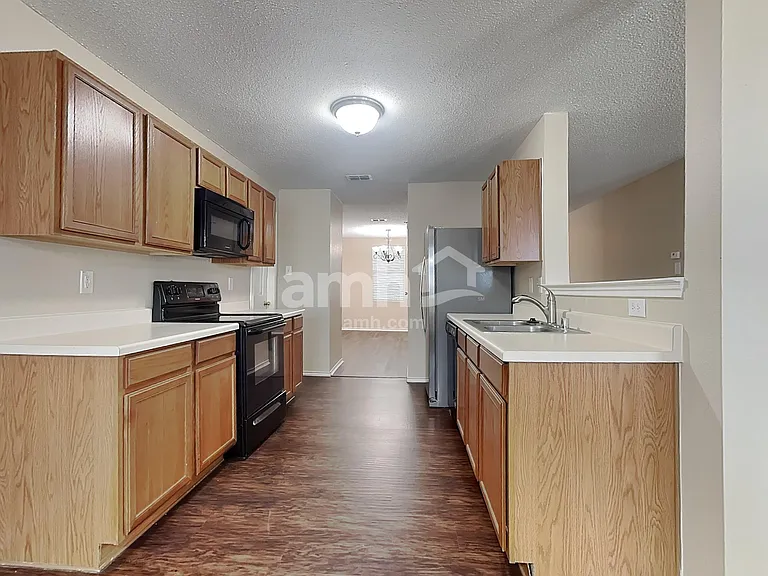 3041 Dusty Ridge Dr — Photo 4