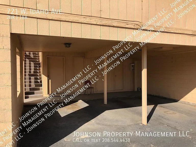 721 W Idaho Ave — Photo 2