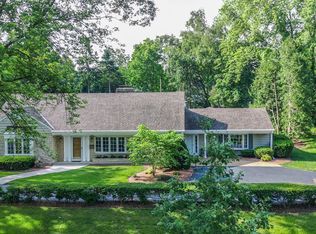 905 W Larabee St, Port Washington, WI 53074