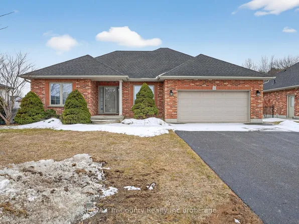 14 Yeager Ave, Norfolk County, ON N3Y 5M6