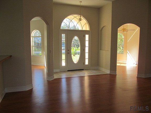 3rd image of 40 Woodstone Ln