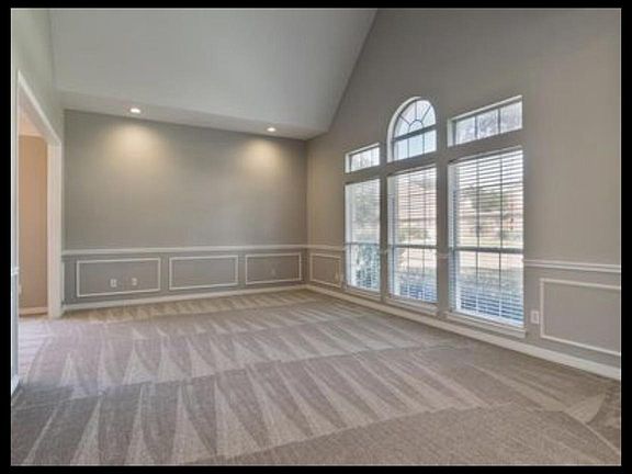 5th image of 6709 Meade Dr