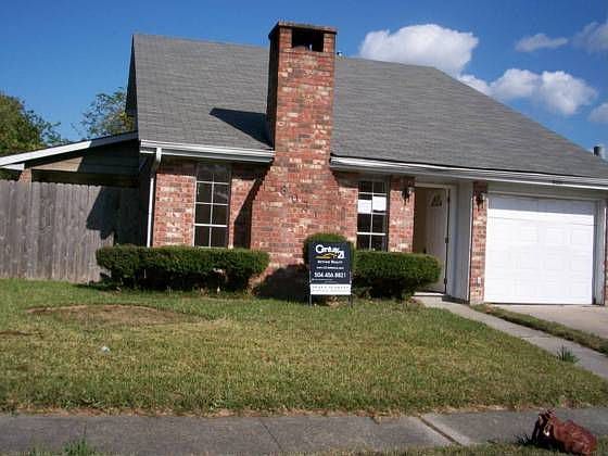 3rd image of 8031 Sandpiper Dr