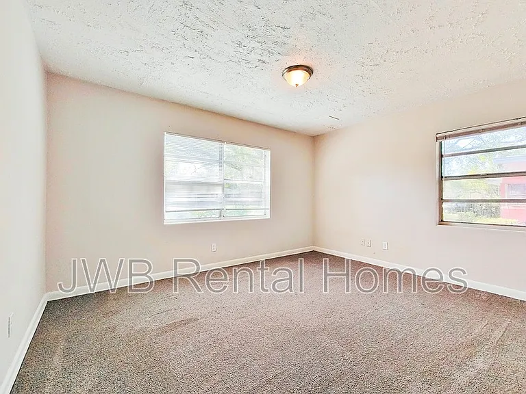 2321 Kinwood Ave — Photo 10