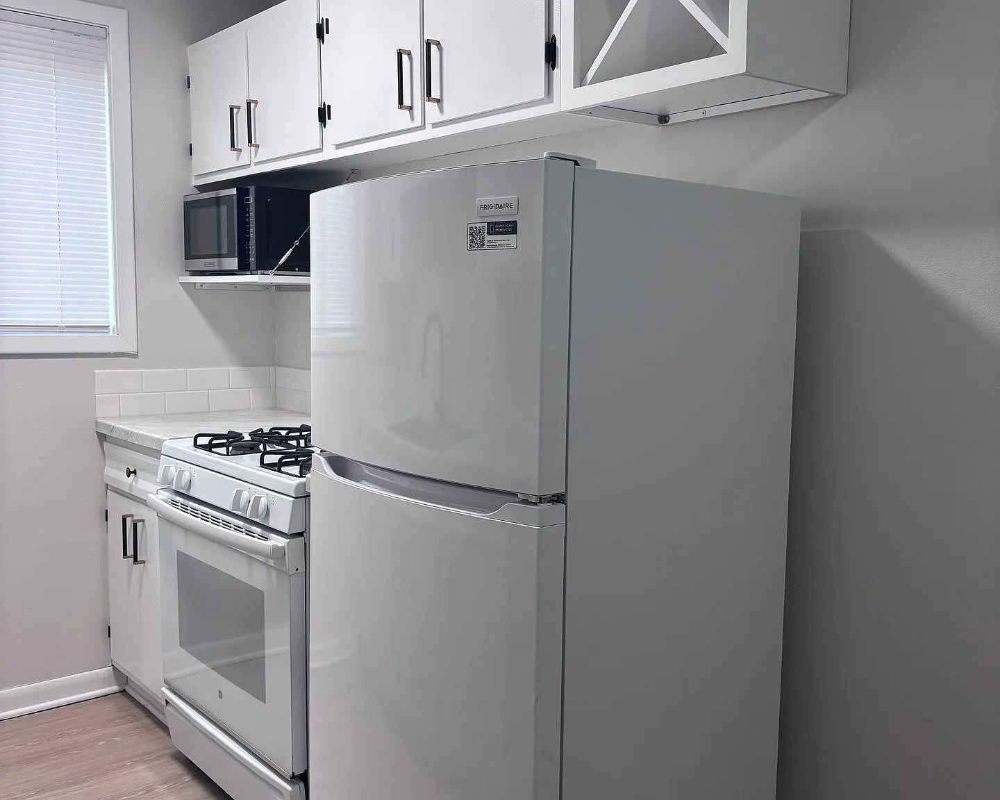 Moore Lake Apartments — Photo 4