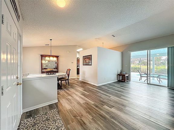 5th image of 3850 Plantation Blvd