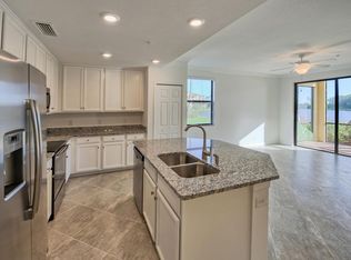 9572 Trevi Ct #5011, Naples, FL 34113